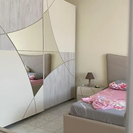 Twin's Alloggio in famiglia Durrës