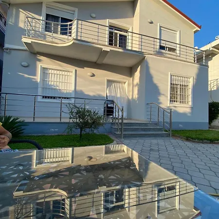 Twin's * Durres